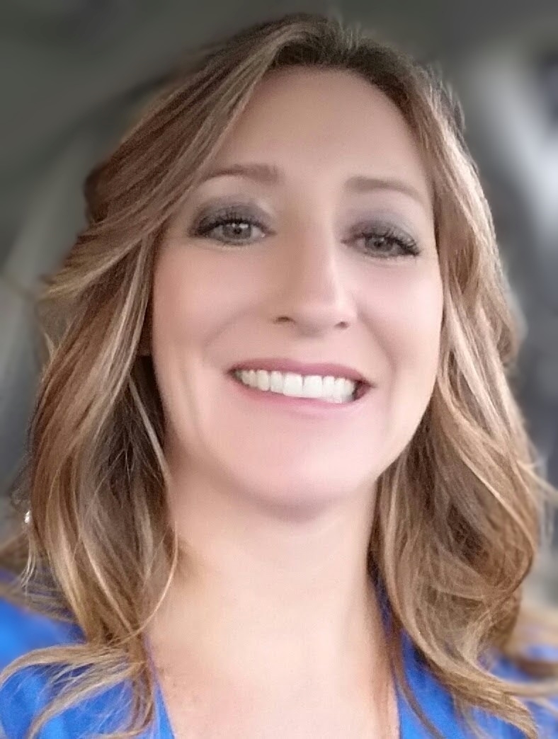 Headshot of Shelly Gray.